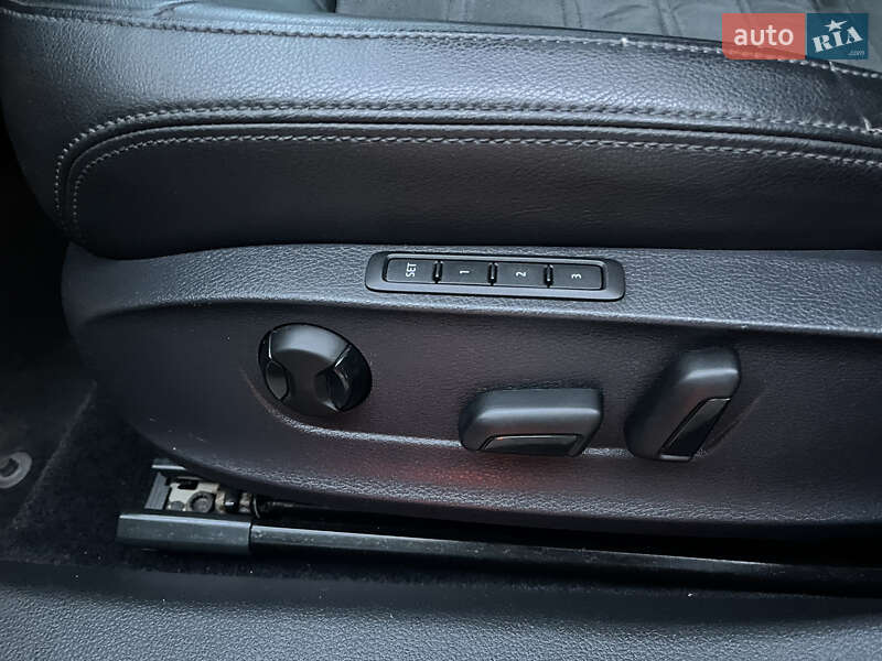 Седан Volkswagen Passat 2014 в Киеве фото 17 Седан Volkswagen Passat 2014 в Киеве