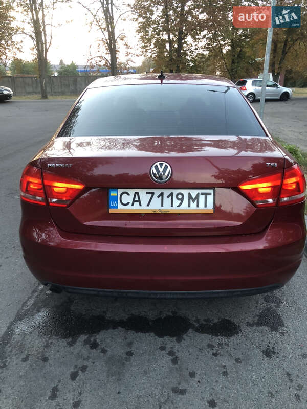 Седан Volkswagen Passat 2014 в Черкассах