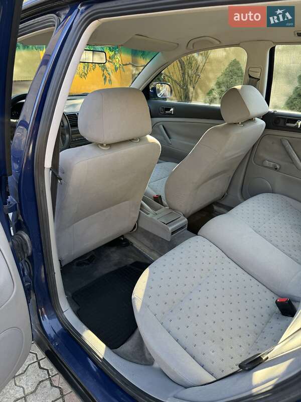 Универсал Volkswagen Passat 1998 в Мукачево