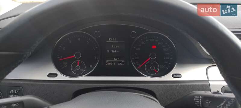 Універсал Volkswagen Passat 2010 в Вінниці