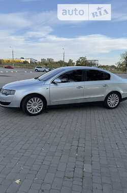 Седан Volkswagen Passat 2005 в Запорожье