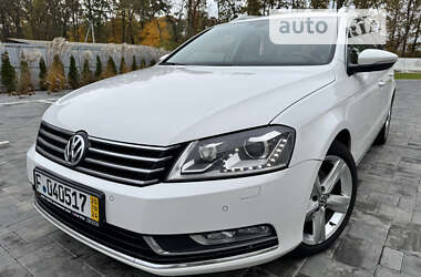 Універсал Volkswagen Passat 2013 в Луцьку