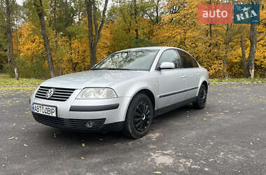 Седан Volkswagen Passat 2002 в Дунаївцях