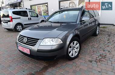 Універсал Volkswagen Passat 2005 в Сарнах