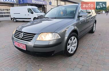 Універсал Volkswagen Passat 2005 в Сарнах