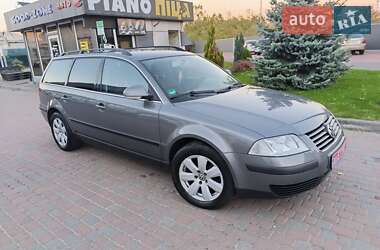 Універсал Volkswagen Passat 2005 в Сарнах