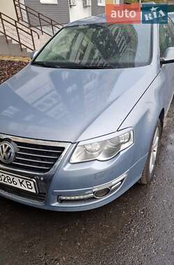 Седан Volkswagen Passat 2010 в Києві