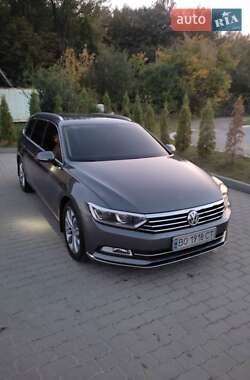 Универсал Volkswagen Passat 2016 в Гусятине