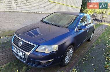 Седан Volkswagen Passat 2005 в Червонограде