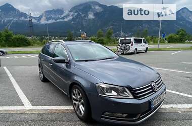 Універсал Volkswagen Passat 2011 в Сарнах