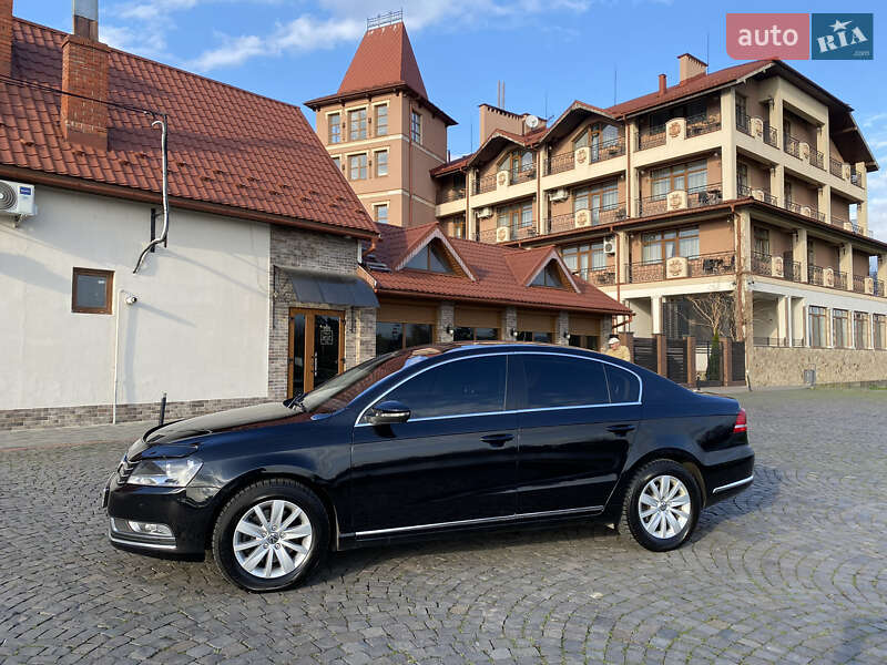 Седан Volkswagen Passat 2014 в Мукачево