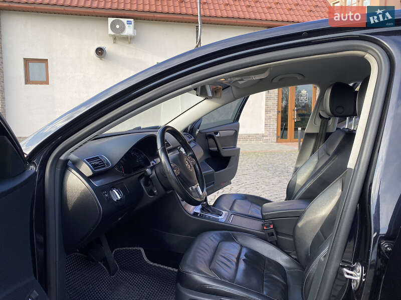 Седан Volkswagen Passat 2014 в Мукачево