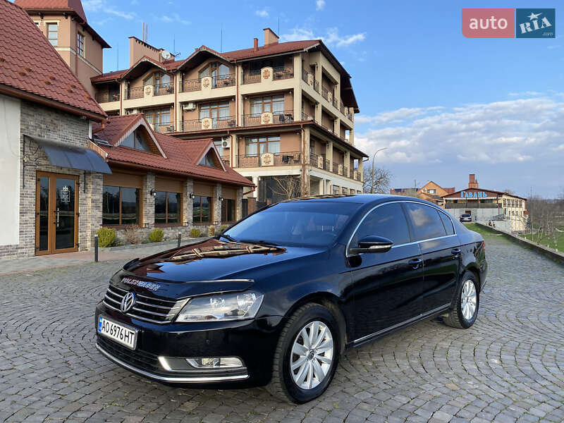 Седан Volkswagen Passat 2014 в Мукачево