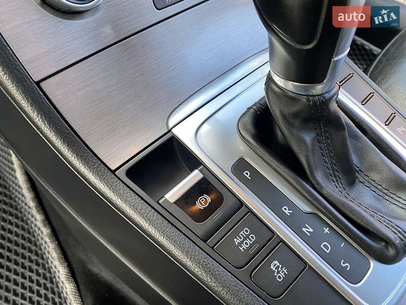 Седан Volkswagen Passat 2014 в Мукачево