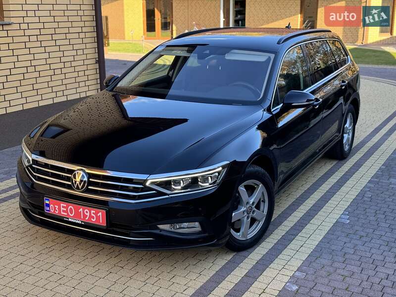 Универсал Volkswagen Passat 2020 в Луцке