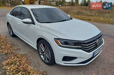 Седан Volkswagen Passat 2019 в Шостке