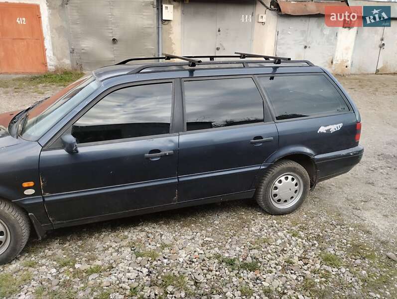 Универсал Volkswagen Passat 1995 в Ивано-Франковске