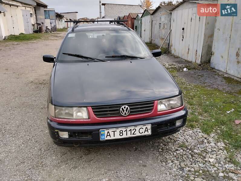 Универсал Volkswagen Passat 1995 в Ивано-Франковске