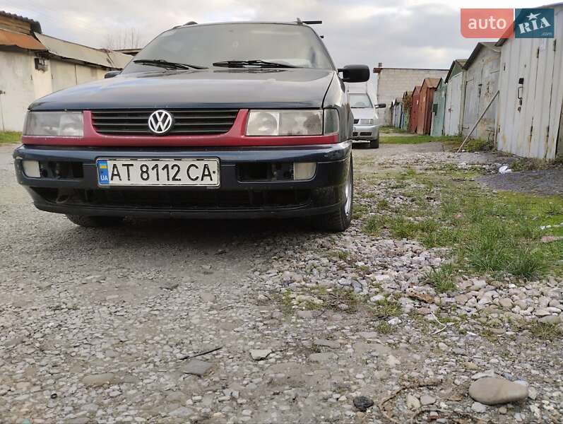 Универсал Volkswagen Passat 1995 в Ивано-Франковске