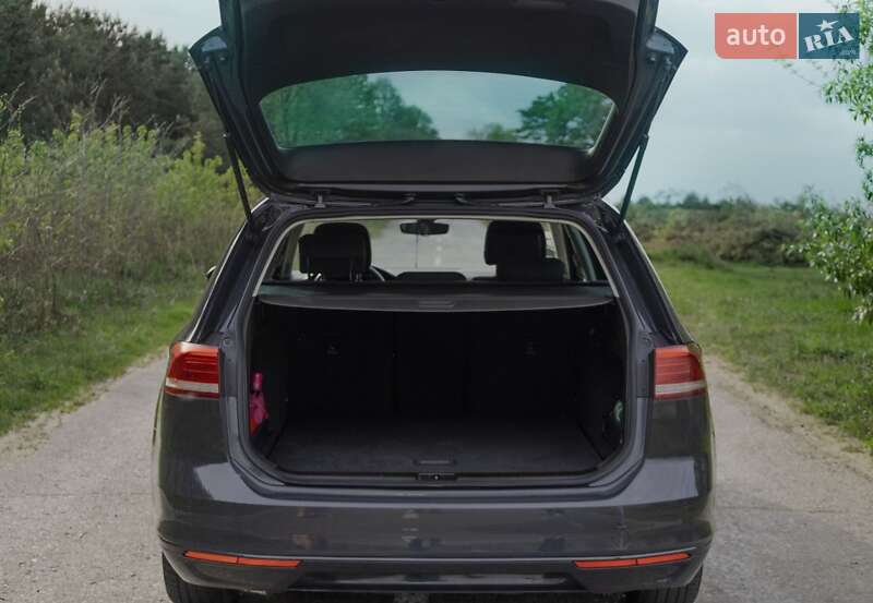 Универсал Volkswagen Passat 2015 в Львове
