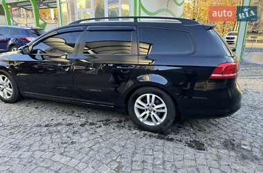 Універсал Volkswagen Passat 2012 в Хмельницькому
