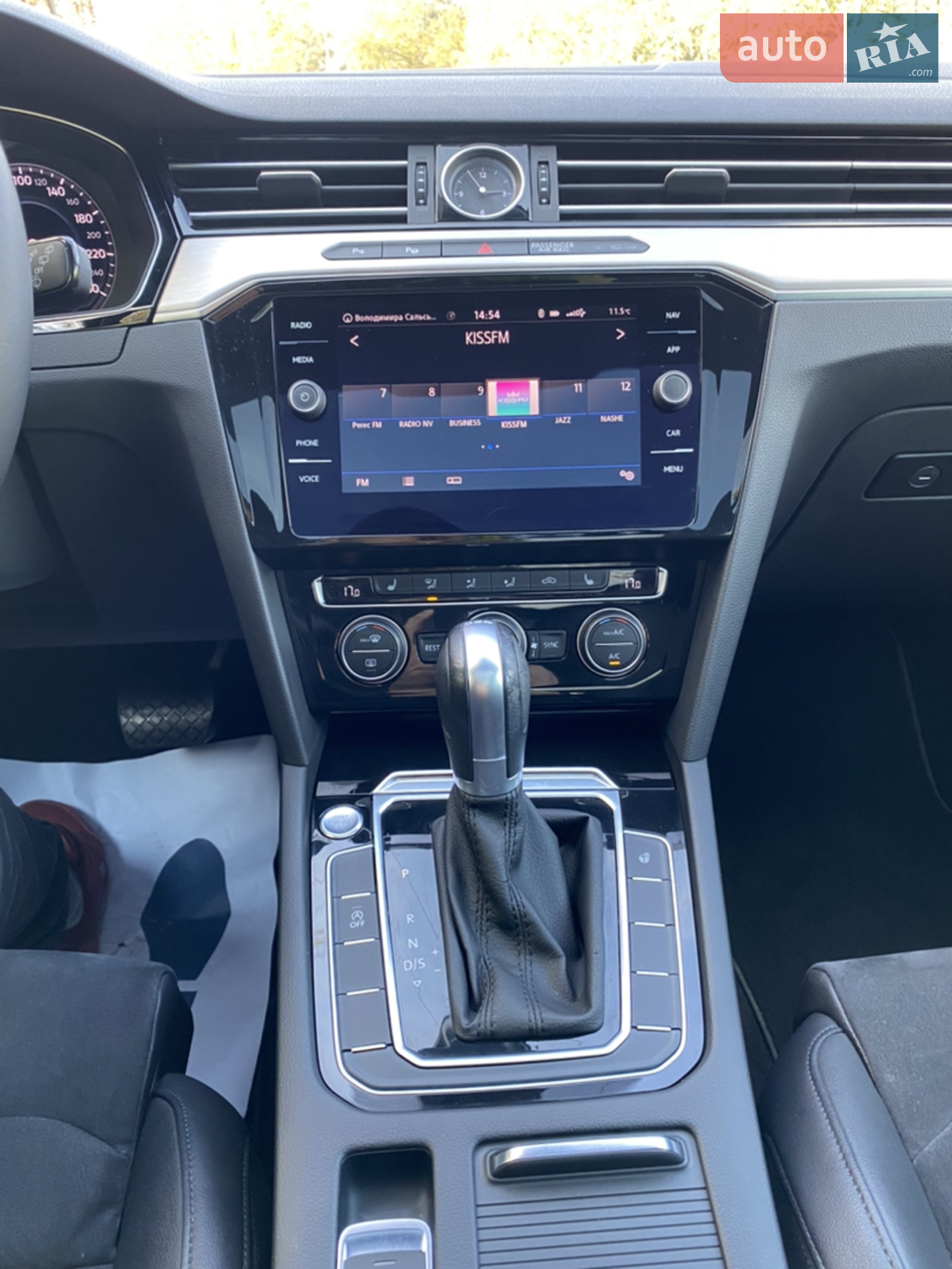 2019 Volkswagen Passat - мініатюра 43