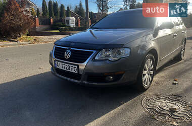 Універсал Volkswagen Passat 2006 в Бородянці