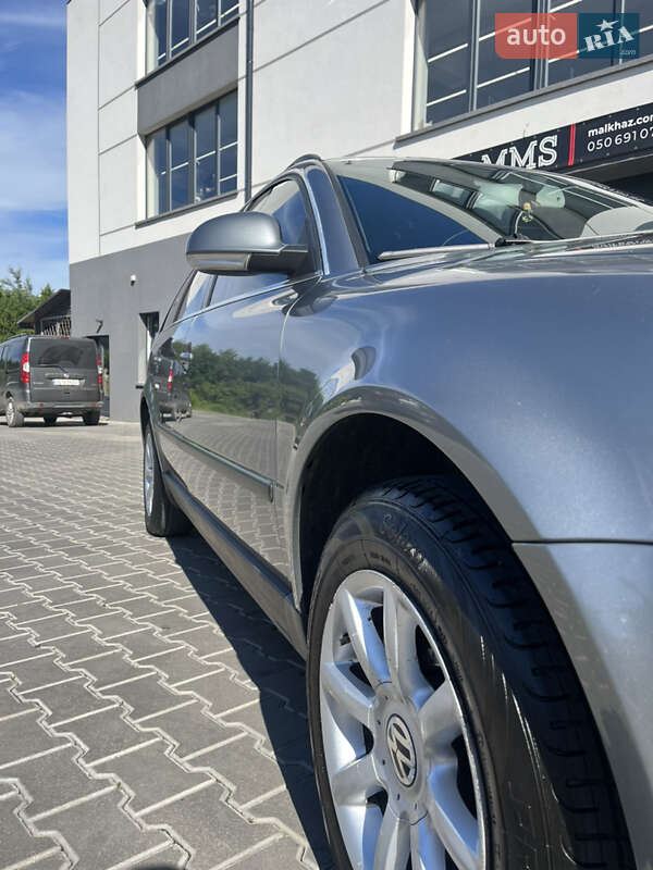 Универсал Volkswagen Passat 2004 в Черновцах
