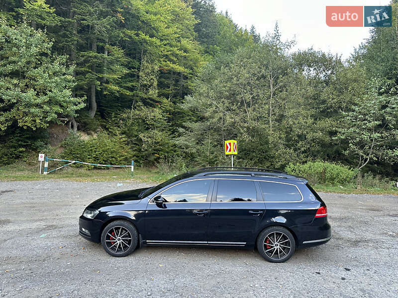 Универсал Volkswagen Passat 2013 в Ужгороде