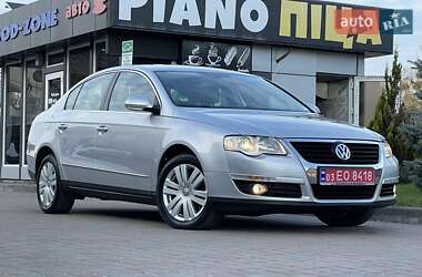 Седан Volkswagen Passat 2006 в Сарнах