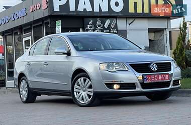 Седан Volkswagen Passat 2006 в Сарнах