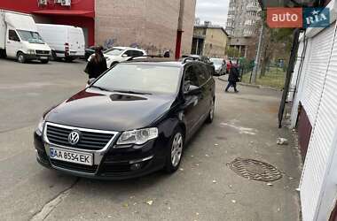 Універсал Volkswagen Passat 2008 в Києві