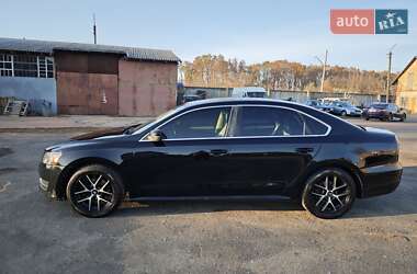 Седан Volkswagen Passat 2013 в Києві