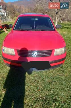 Седан Volkswagen Passat 1999 в Косове