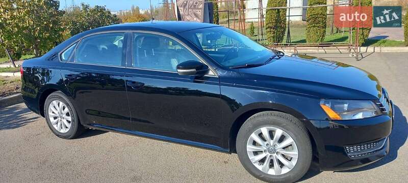 Седан Volkswagen Passat 2014 в Южноукраинске