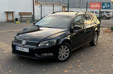 Універсал Volkswagen Passat 2012 в Рівному