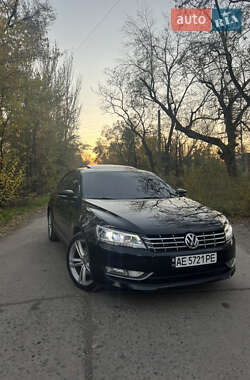 Седан Volkswagen Passat 2013 в Кривому Розі