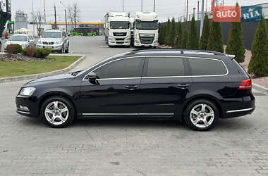 Універсал Volkswagen Passat 2011 в Тернополі