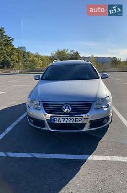 Універсал Volkswagen Passat 2008 в Кропивницькому