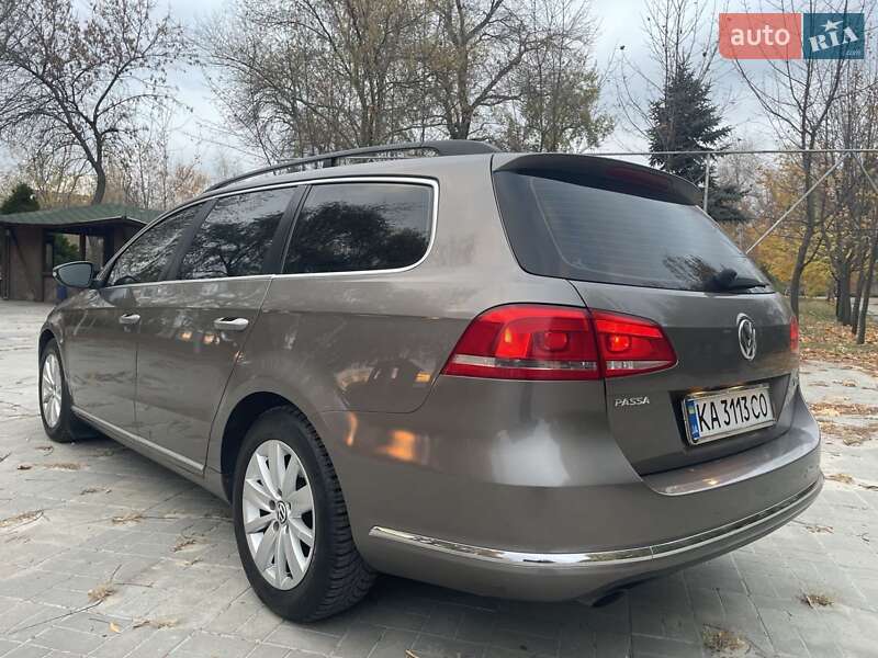 Универсал Volkswagen Passat 2011 в Николаеве