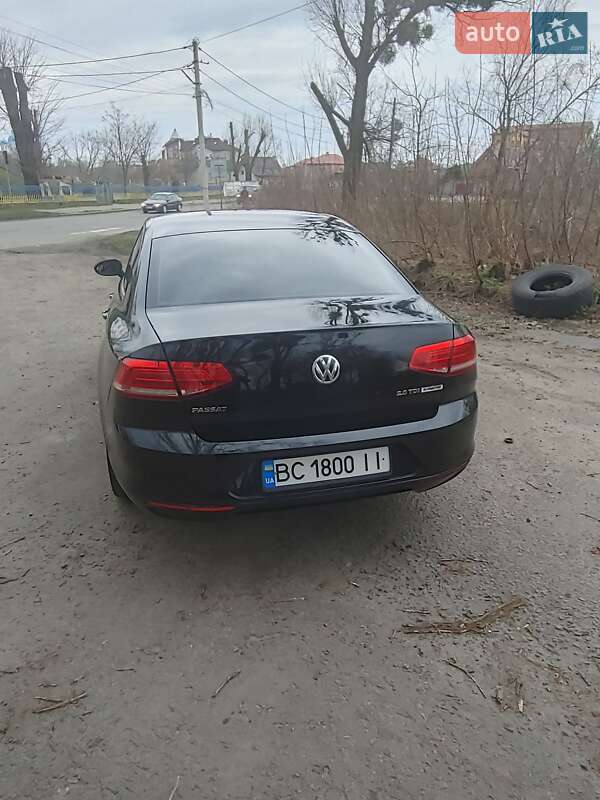 Седан Volkswagen Passat 2016 в Шептицькому