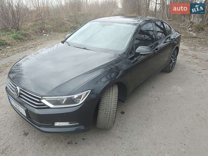 Седан Volkswagen Passat 2016 в Шептицькому