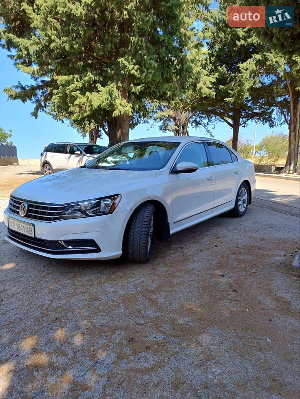 Volkswagen Passat 2016