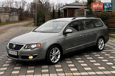 Универсал Volkswagen Passat 2009 в Стрые