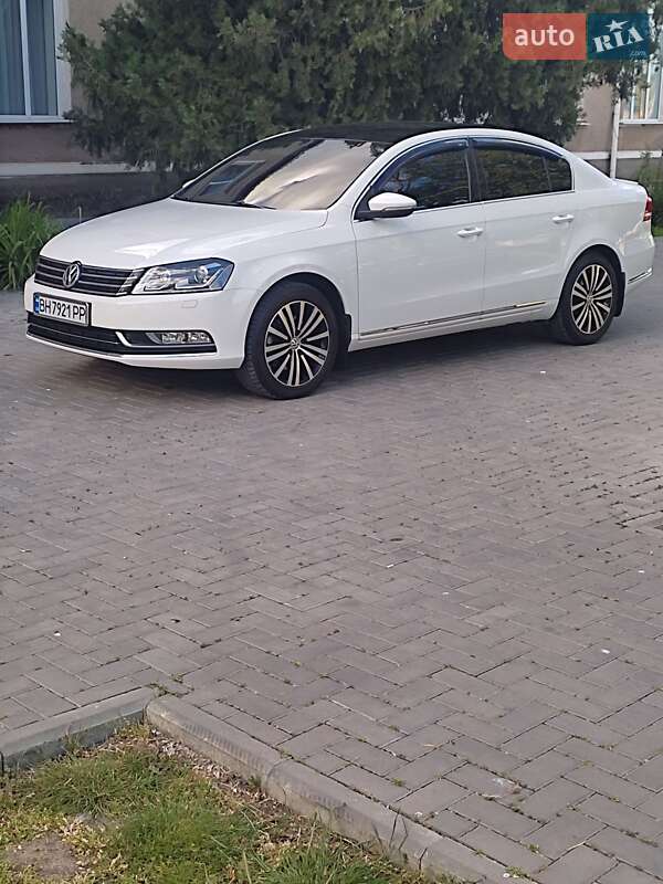Седан Volkswagen Passat 2012 в Сарате