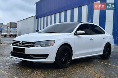 Седан Volkswagen Passat 2012 в 