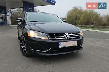 Седан Volkswagen Passat 2013 в Дубно