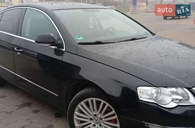 Седан Volkswagen Passat 2005 в Бучачі