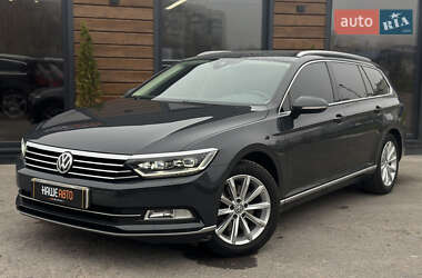 Універсал Volkswagen Passat 2019 в Червонограді