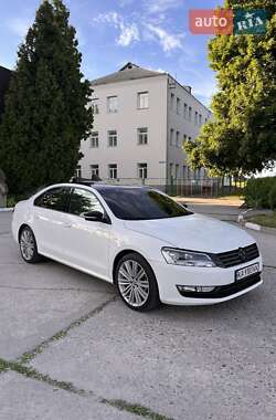 Седан Volkswagen Passat 2014 в Києві